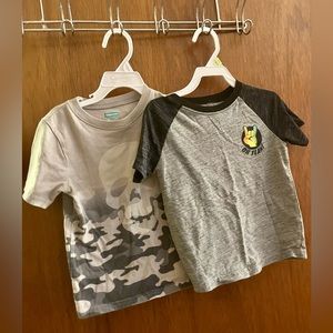(4T) Boys T-Shirt Bundle.